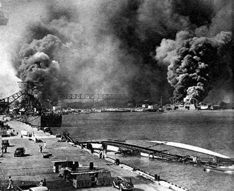 El Ataque de Pearl Harbor: Una Jornada que Cambió el Curso de la Historia Americana y Mundial